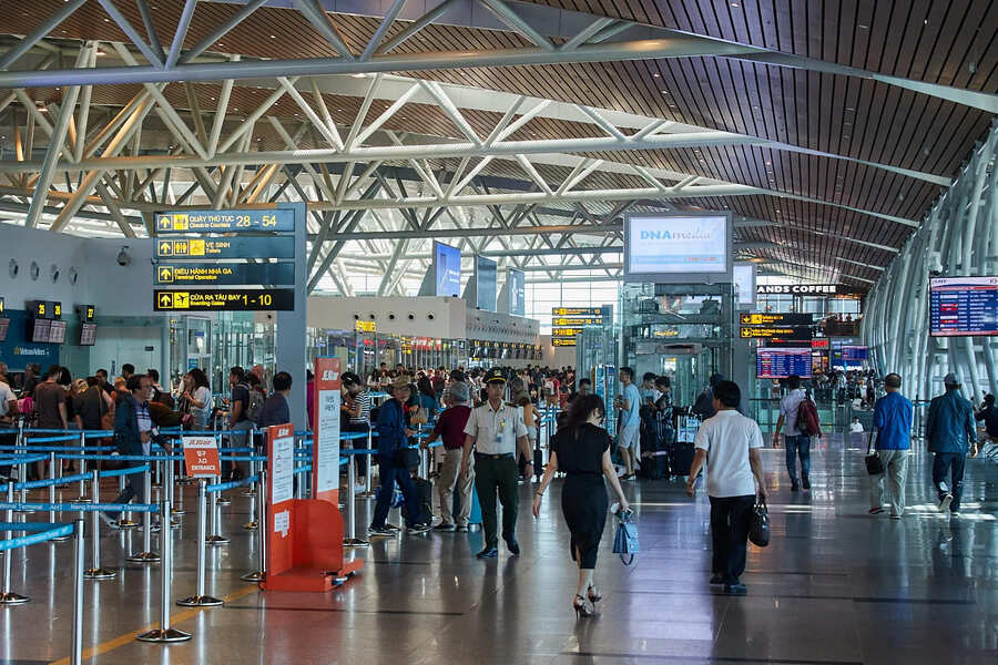skip line with Da Nang Airport Fast Track