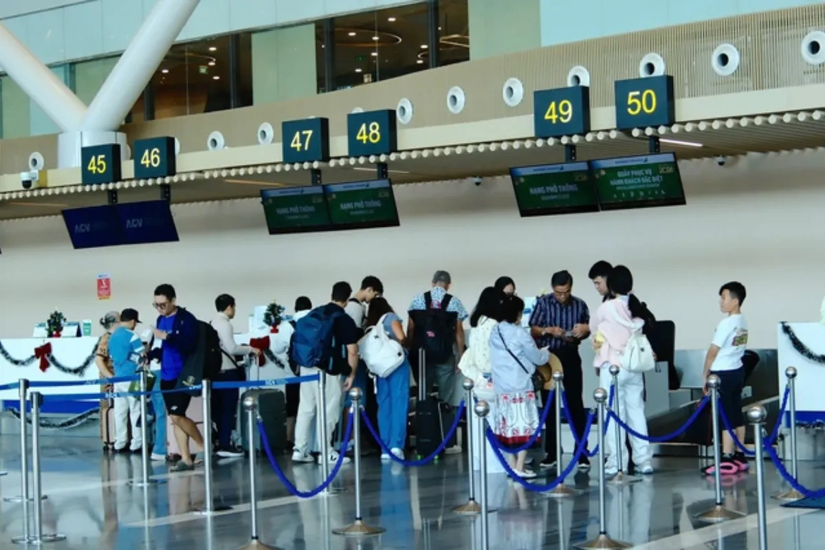 Arrival at a Vietnam airport
