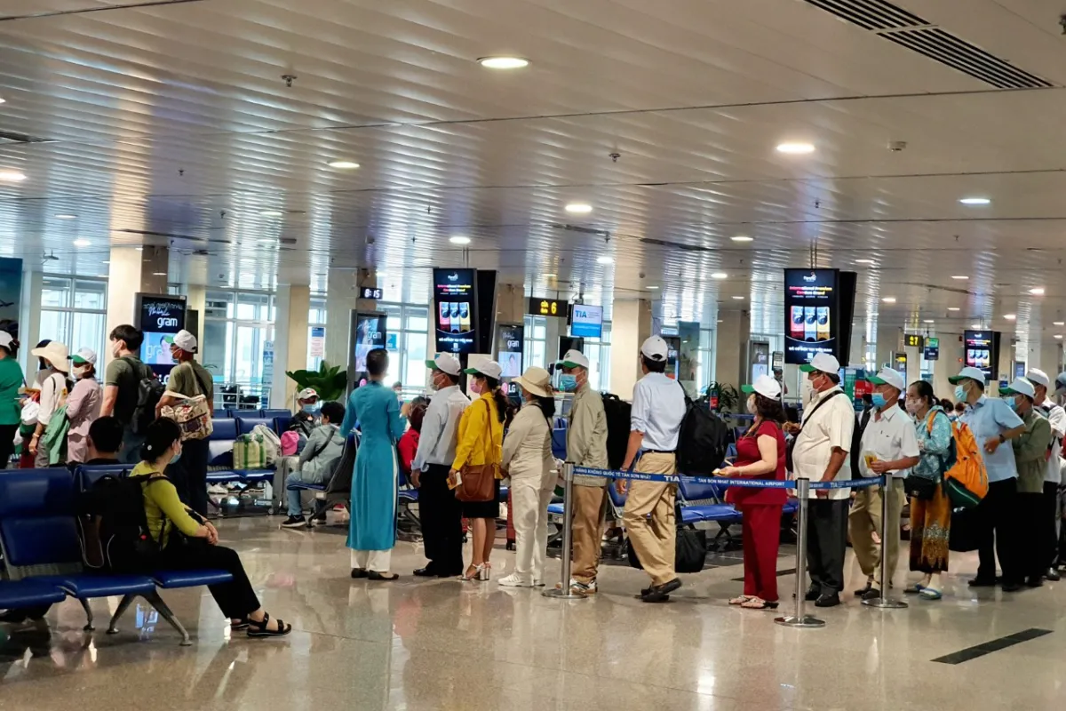 Vietnam Airport Immigration Process For Foreigners