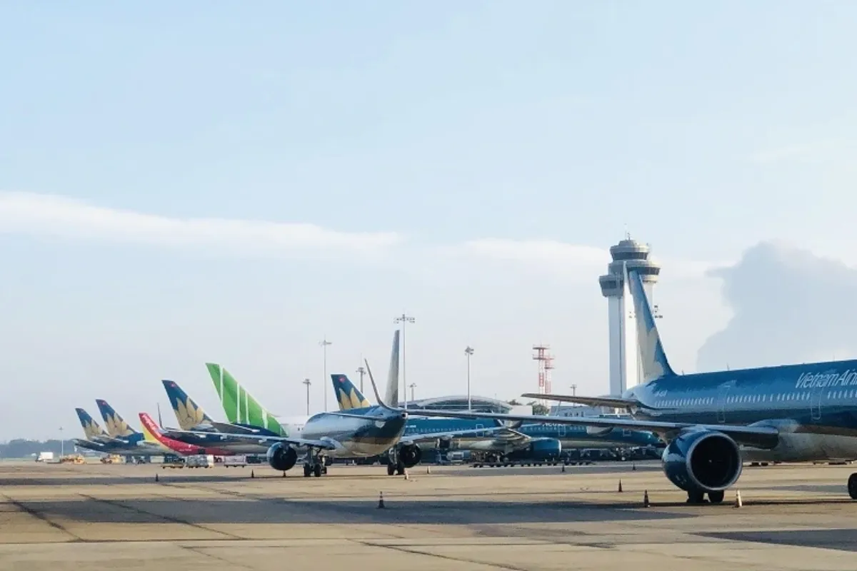 Vietnam Airport Immigration