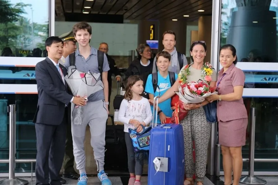 Vietnam Airport Meet & Greet for Travel Groups