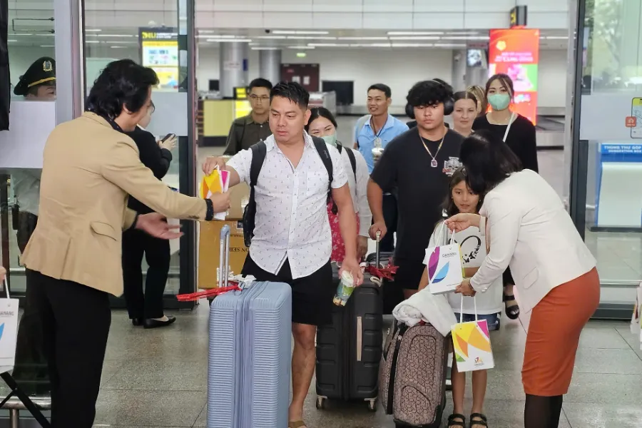 Vietnam Airport Meet & Greet for Travel Groups