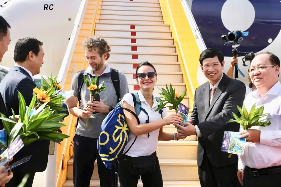 Vietnam Airport Meet & Greet for Travel Groups