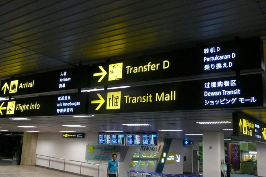 Airport Navigation Tips for Faster Movement